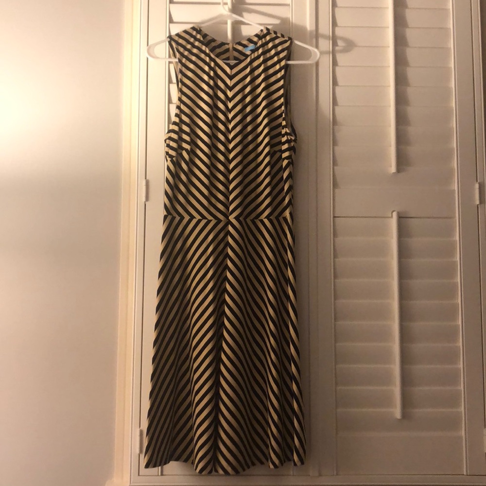 J. McLaughlin Black and Tan dress